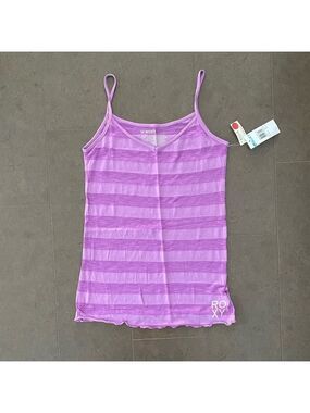 ROXY tank top size large (fits smaller)